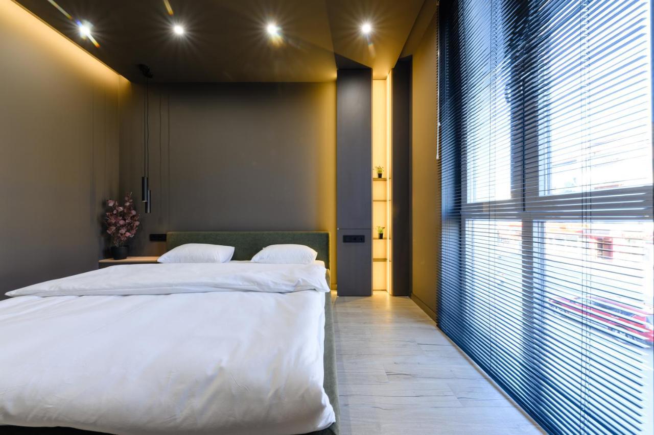 אוזהורוד Luxury Apartments-Belochka מראה חיצוני תמונה